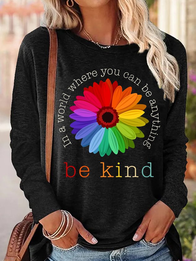 Womens Daisy In A World Where You Can Be Anything Be Kind Vintage Top